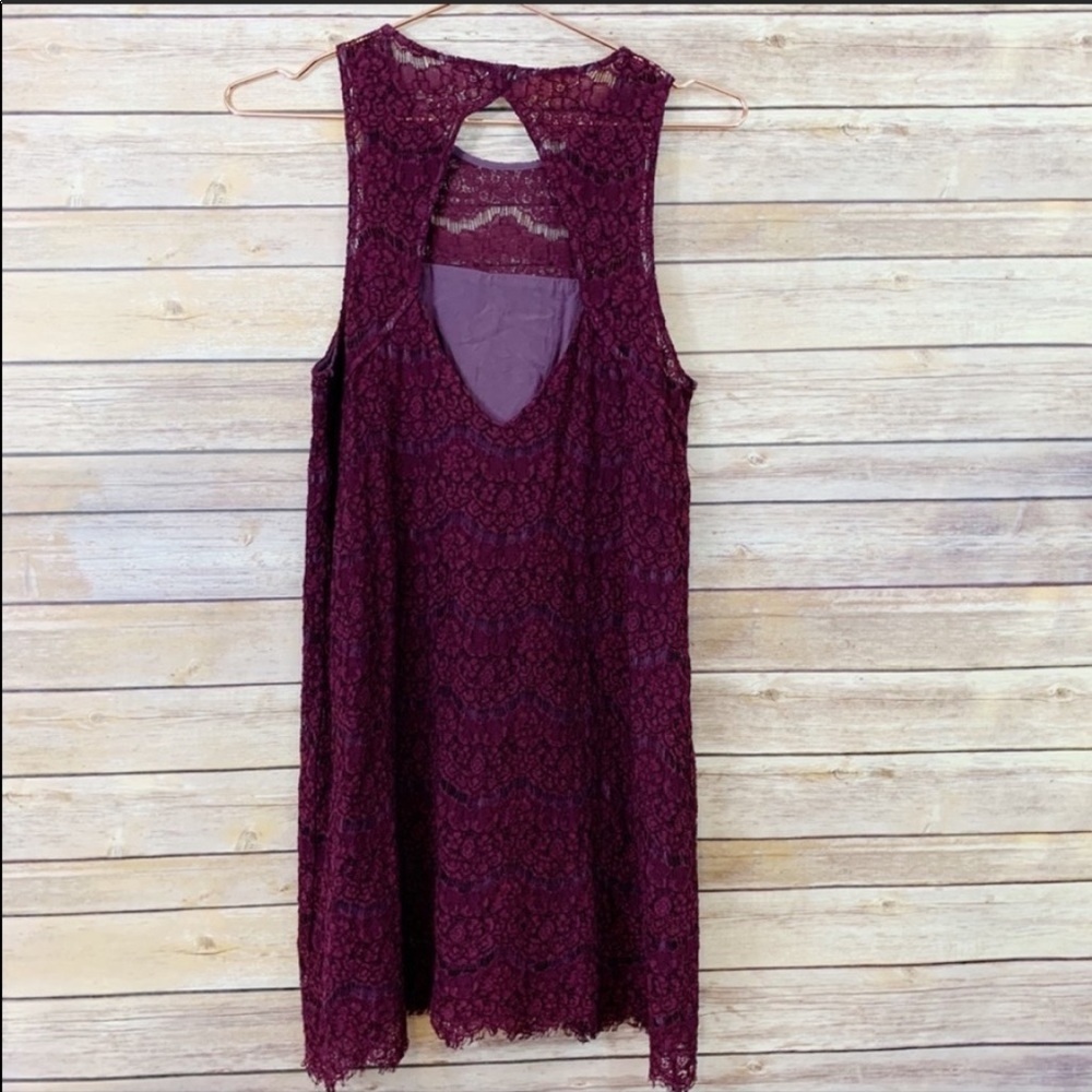 Urban Outfitters Maroon Burgundy Lace Sleeveless Dress Holiday Kimchi Blue - Picture 6 of 8